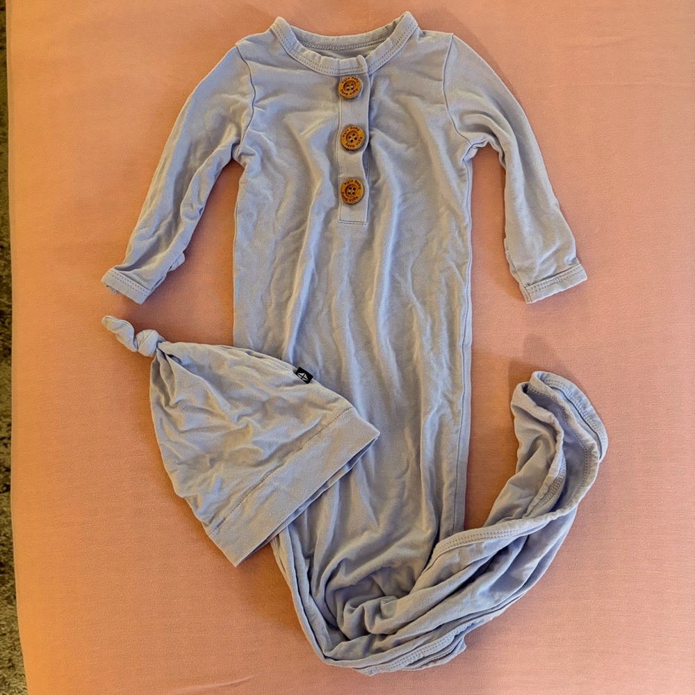 Kyte BABY Lavender Knotted Gown with Hat